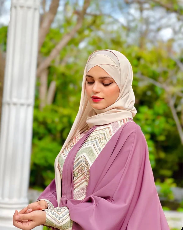 عبا رزا بنفش