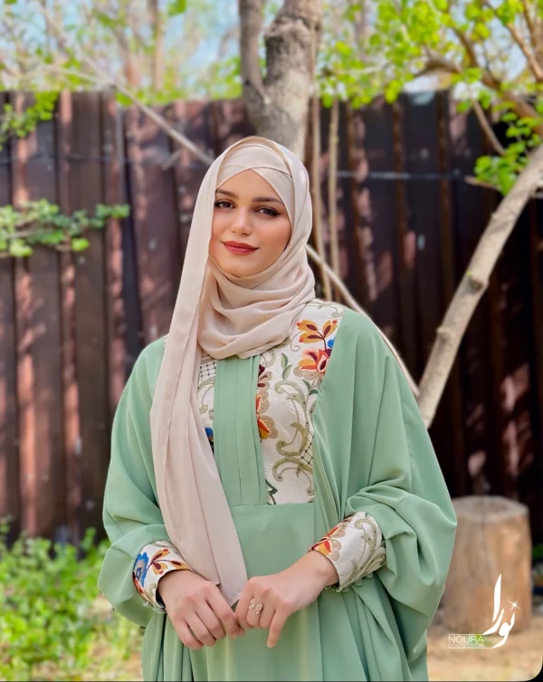 عبا رزا پسته ای
