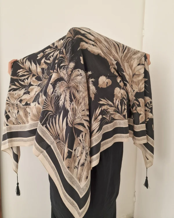 روسری نخی (رنگبندی)