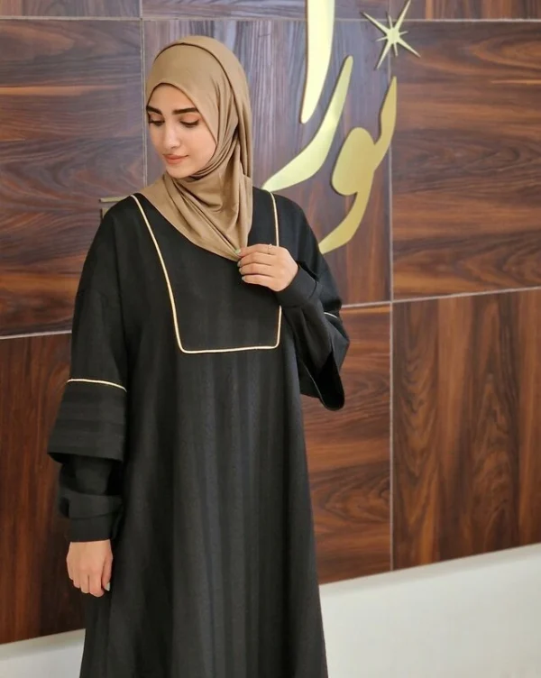 عبا حانیه کد 2 (مشکی و شیری)