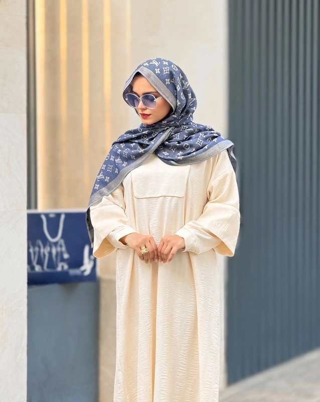 عبا حانیه کد 2 (مشکی و شیری)