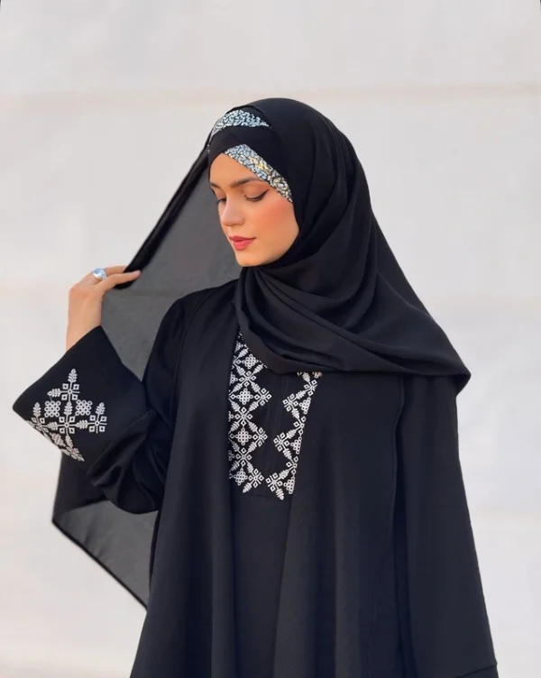 عبا سارافن آناهید (رنگبندی)
