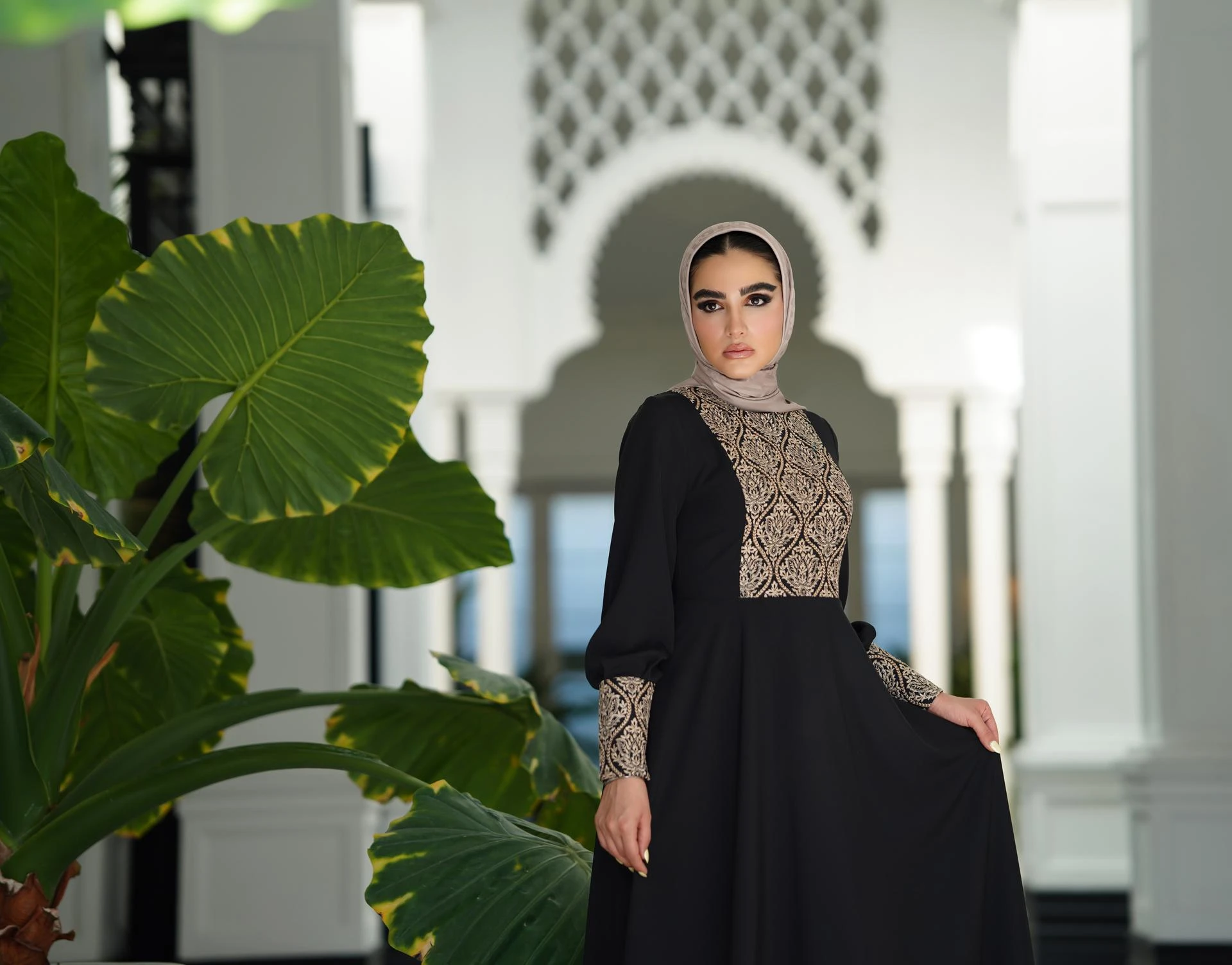 نورا 10 بنر پیراهن آرمیتا مشکی