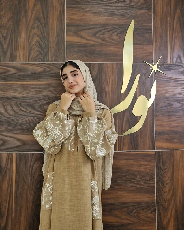عبا روژان کرم 6 عبا روژان کرم