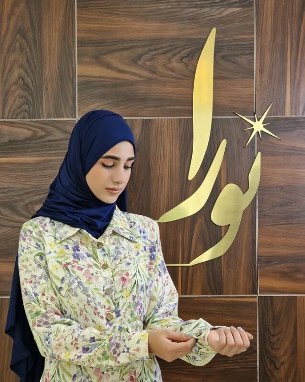 پیراهن نیکتا طرح گل بهاری