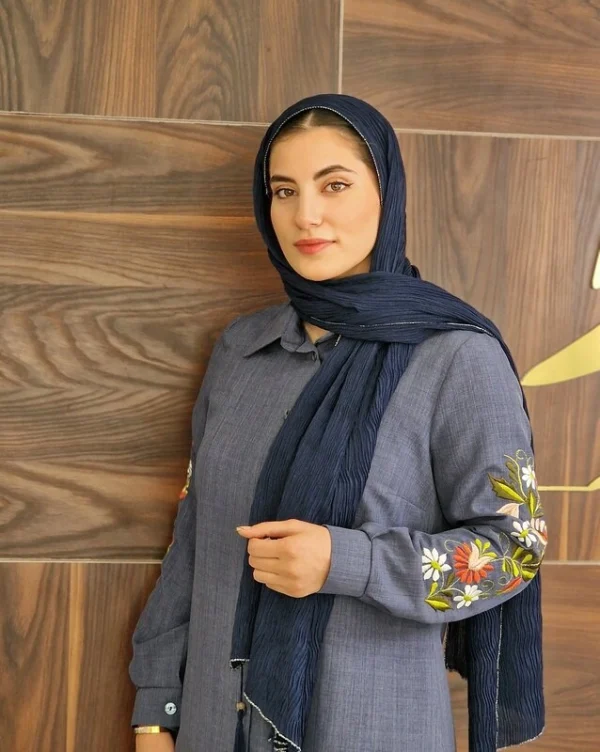 مانتو ملینا آبی