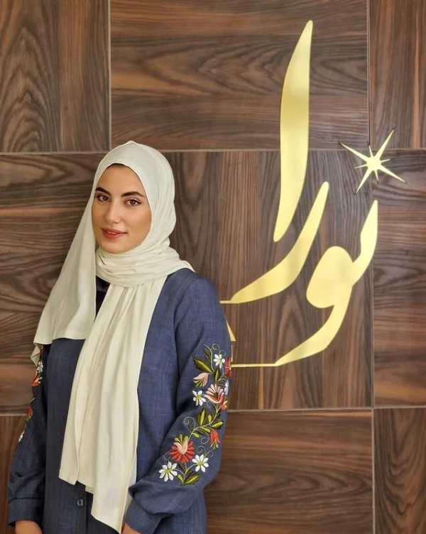 مانتو ملینا آبی