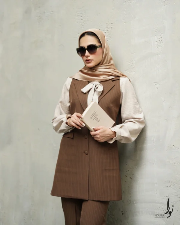 وست و شلوار شیرین شکلاتی