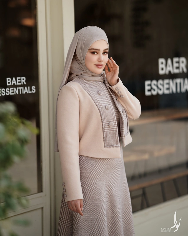 کت و سارافن افرا بژ 3 کت و سارافن افرا بژ