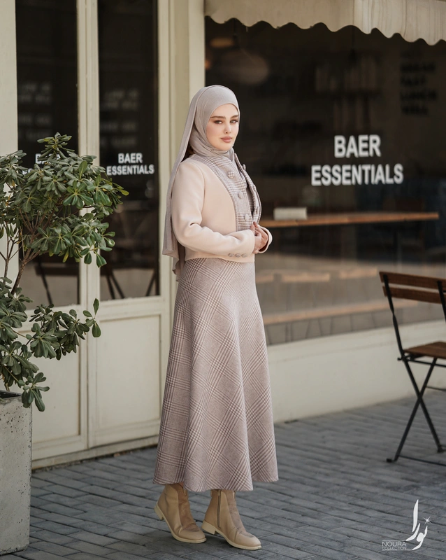 کت و سارافن افرا بژ 4 کت و سارافن افرا بژ