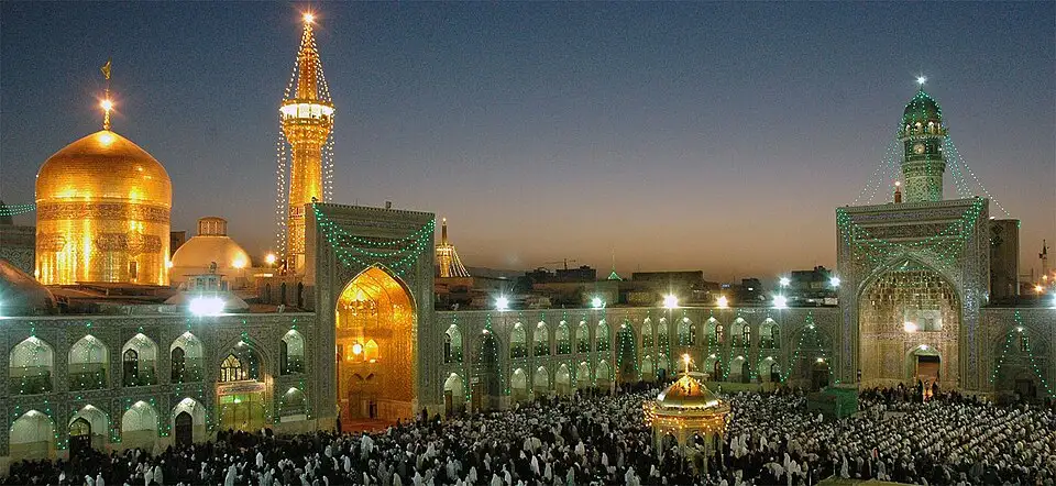 مراکز خرید حجاب در مشهد؛بهترین مکان ها برای خرید مانتو، عبا و پوشاک محجبه 1 مراکز خرید حجاب در مشهد؛بهترین مکان ها برای خرید مانتو، عبا و پوشاک محجبه 1
