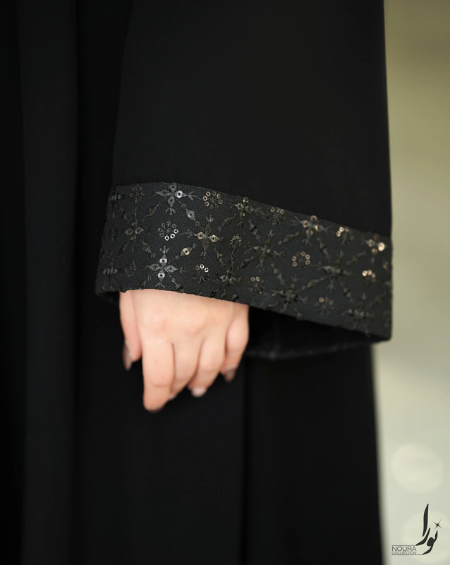 عبا حلما مشکی طرح کم پولکی 4 عبا حلما مشکی طرح کم پولکی