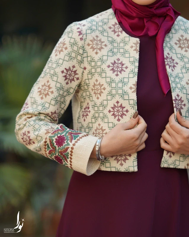 کت و سارافن ساغر ارغوانی