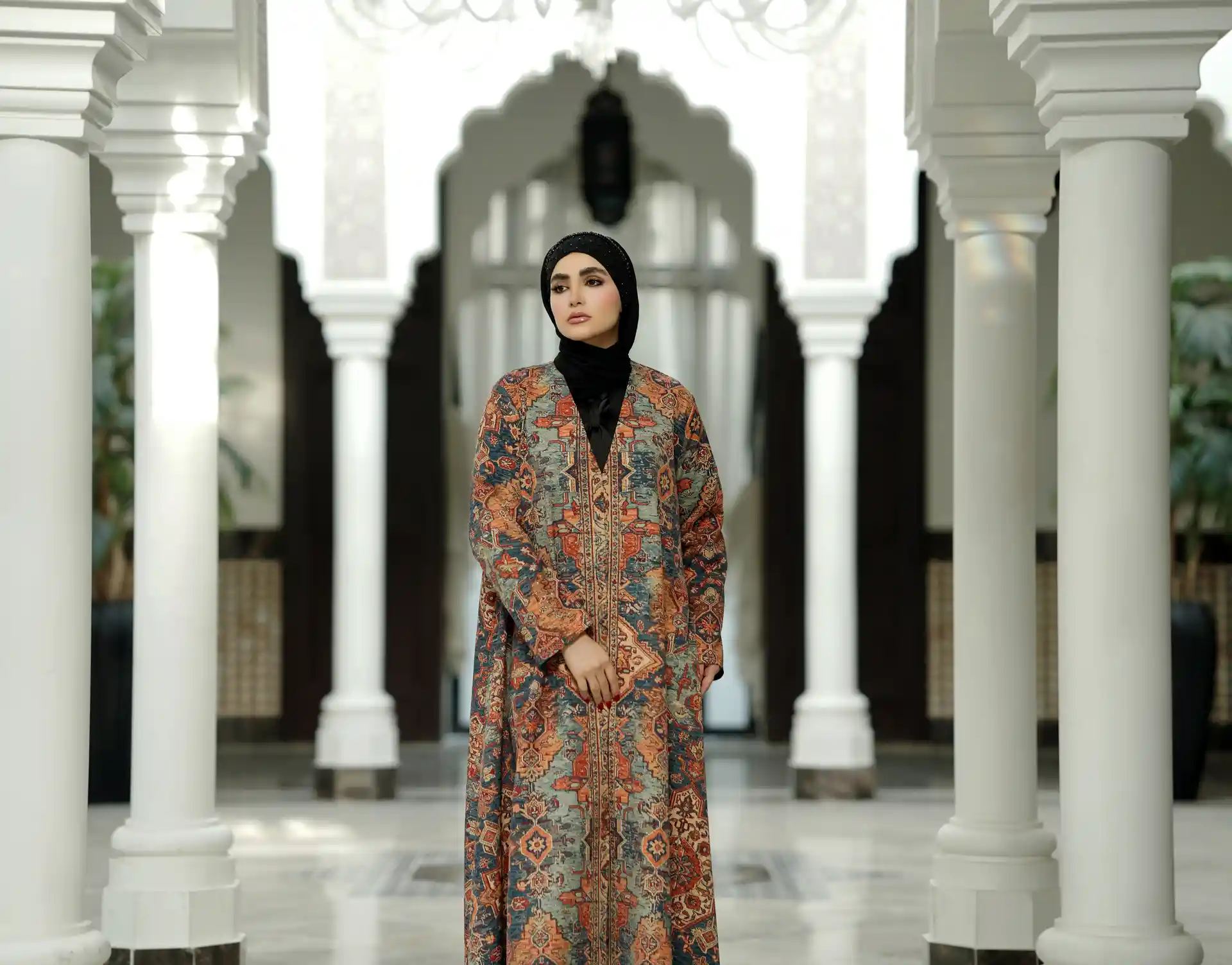 نورا 12 بنر مانتو بلند