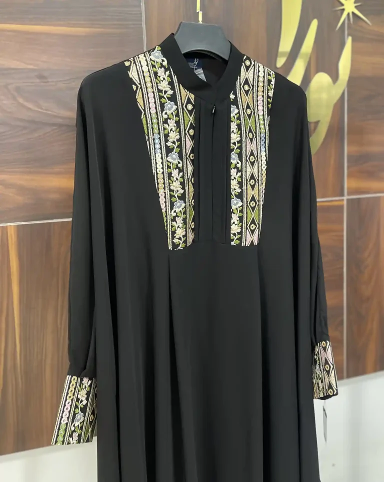 عبا صدف سوزندوزی مشکی طرح آیینه دوزی