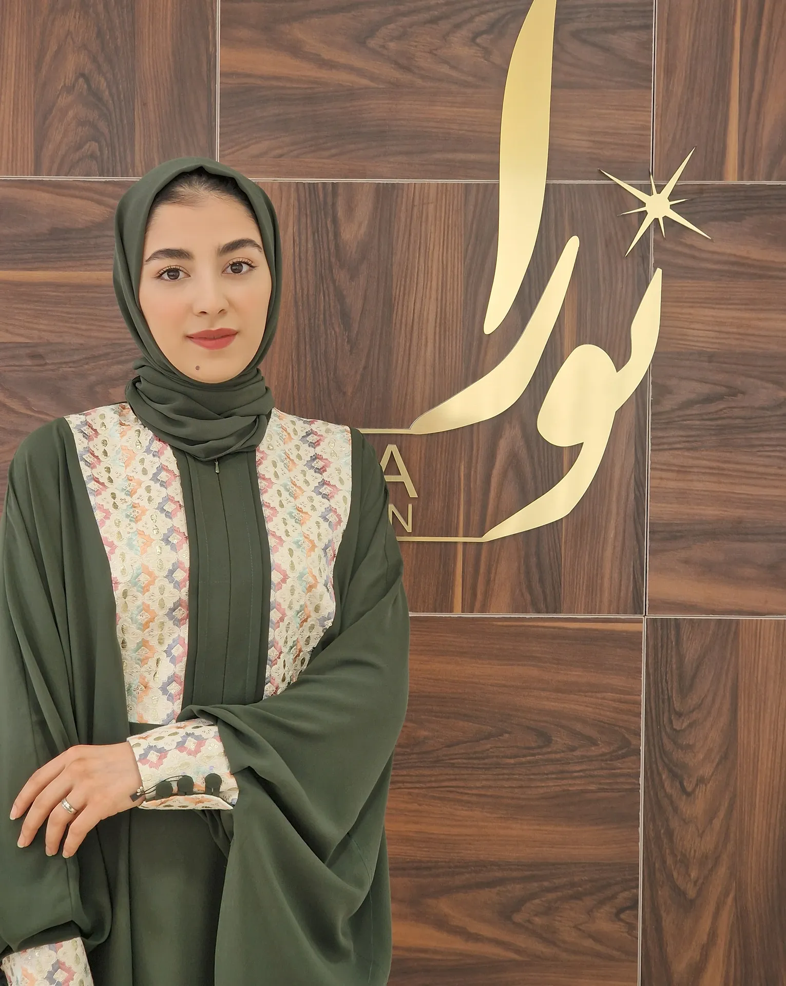عبا صدف کوتاه زیتونی 6 عبا صدف کوتاه زیتونی