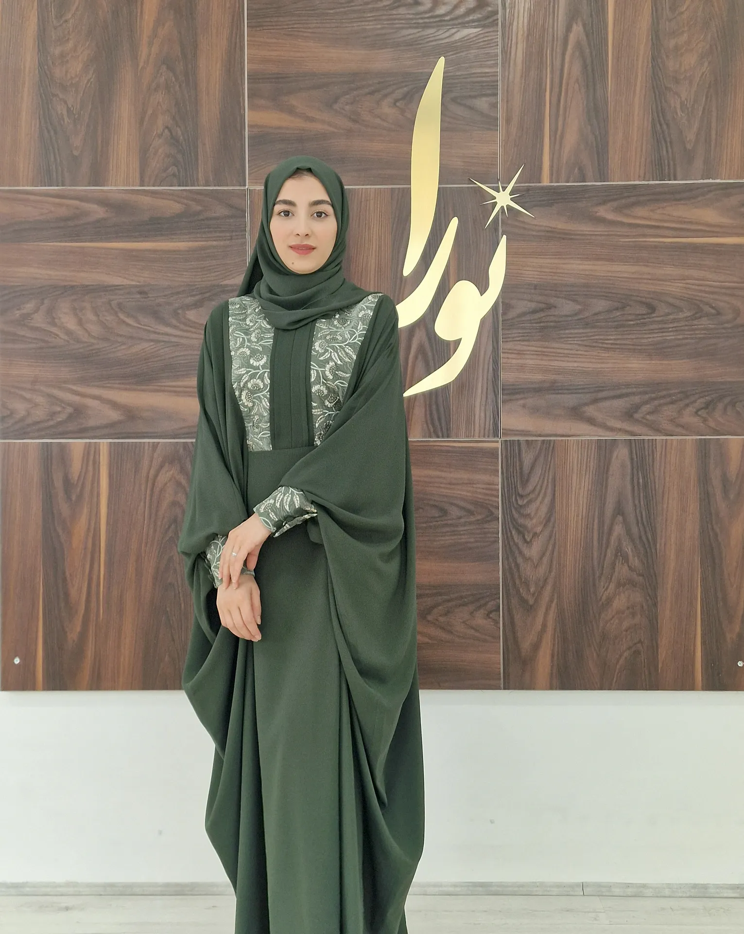 عبا رزا زیتونی طرح برگ 3 عبا رزا زیتونی طرح برگ