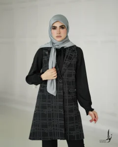 نیوشا طوسی مزون نورا
