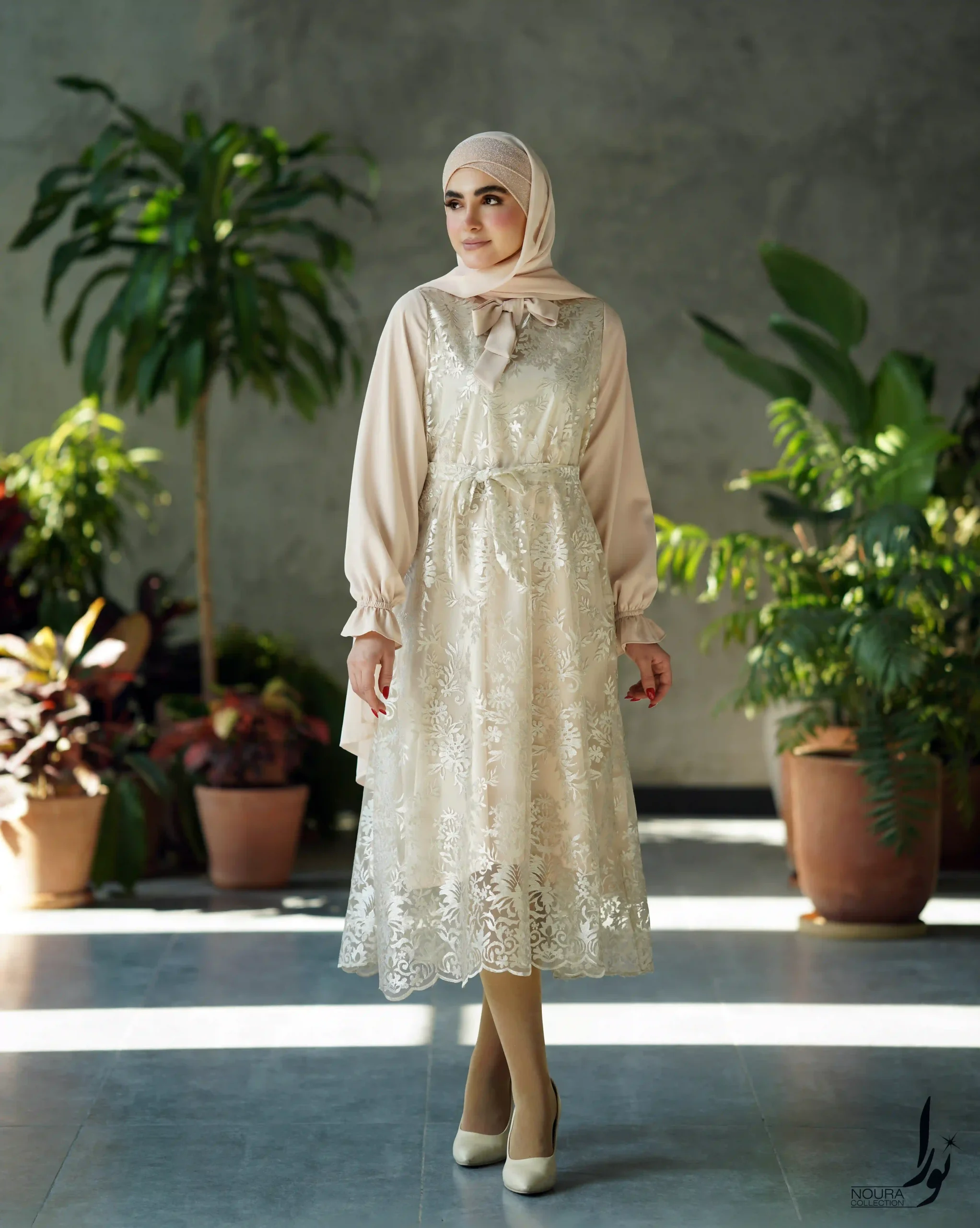 پیراهن مبینا مشکی و کرم 1 پیراهن مبینا مشکی و کرم